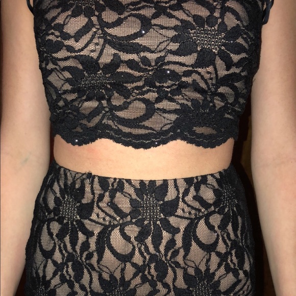 Prom Dress - Picture 2 of 4